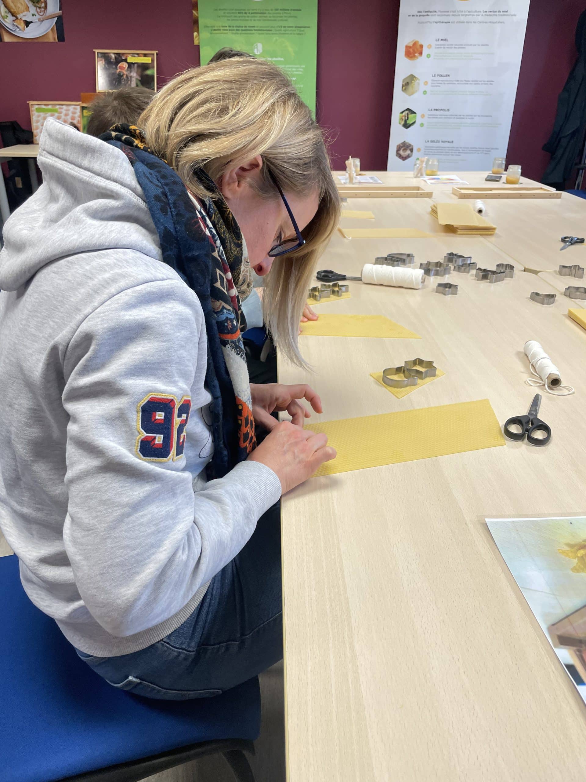 Animation bougies en cire d’abeille 