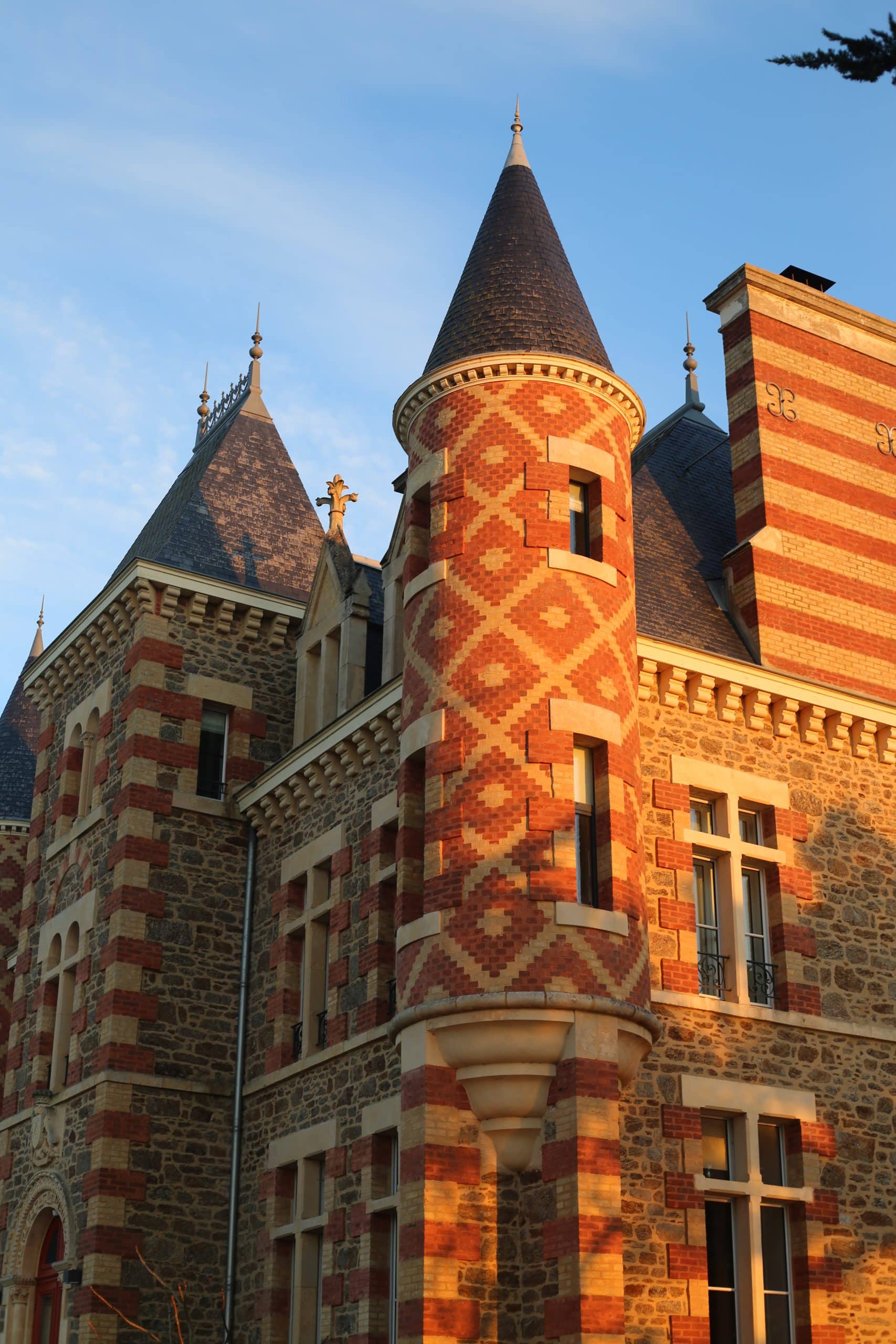 Logo DOMAINE DU CHATEAU DU NESSAY – SAINT-BRIAC